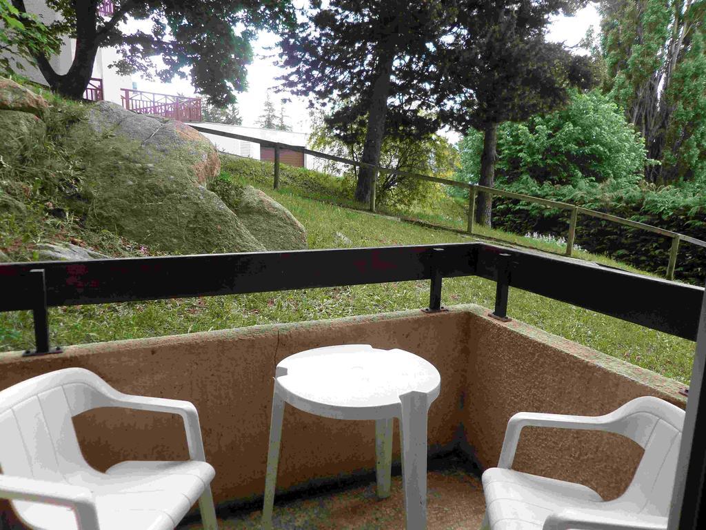 Appartements Les Balcons Du Soleil Font-Romeu-Odeillo-Via Ruang foto